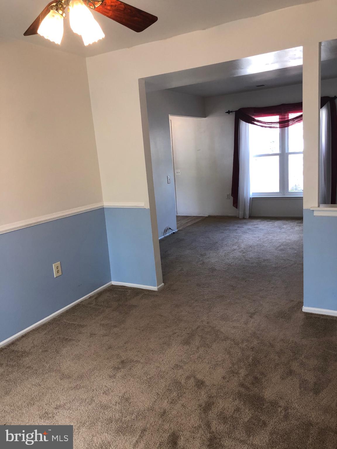 WAKEFIELD SQUARE - Residential Lease