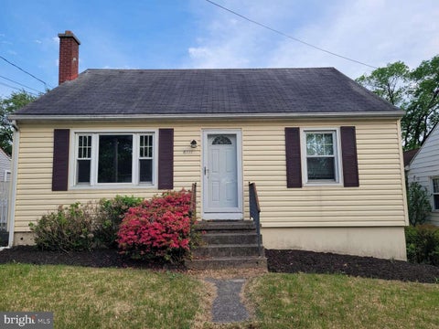 Homes For Sale - 8111 Chambers Hill Road<br/> HARRISBURG, PA 17111
