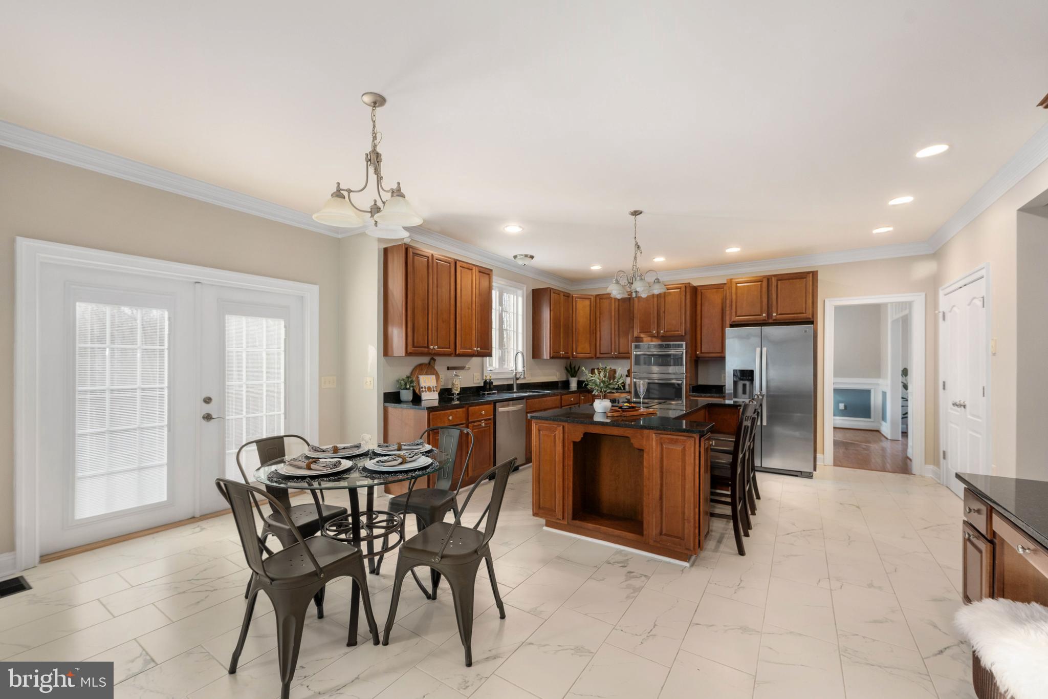 ESTATES AT ROBERTS POND - Residential