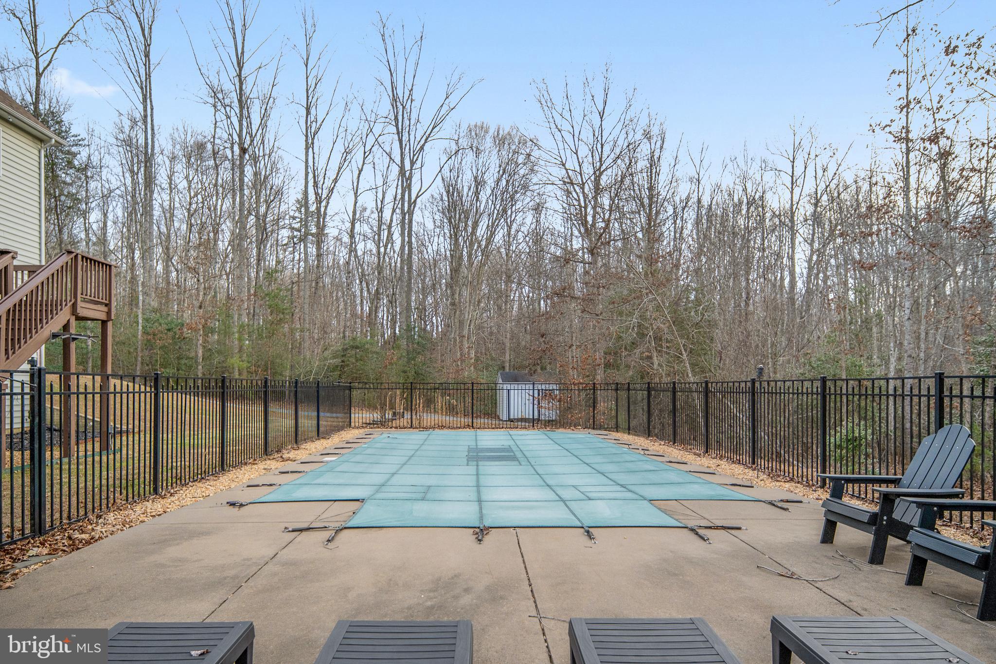 ESTATES AT ROBERTS POND - Residential