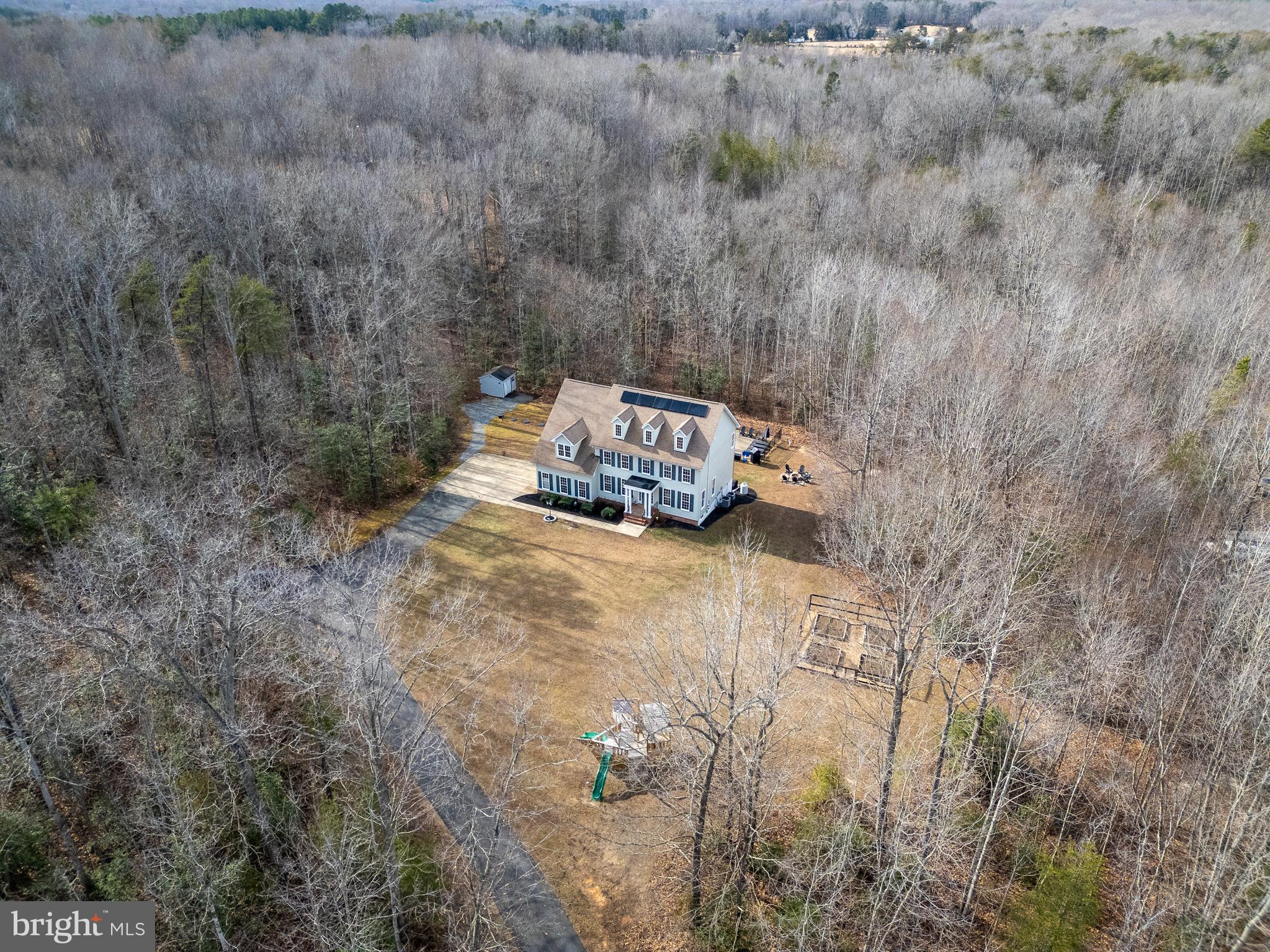 ESTATES AT ROBERTS POND - Residential