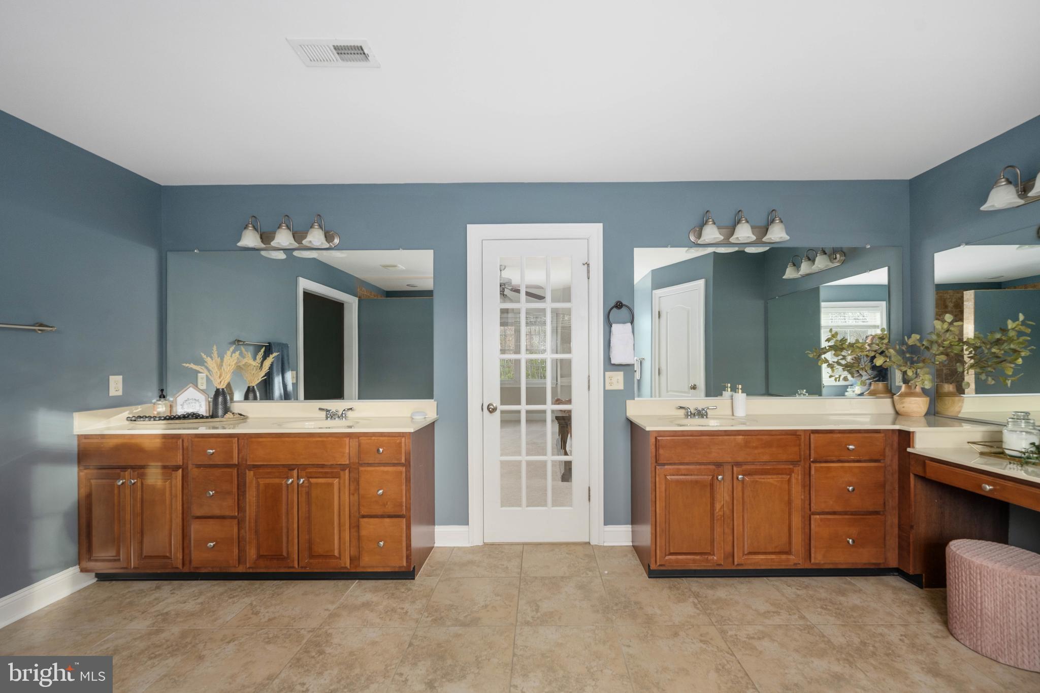 ESTATES AT ROBERTS POND - Residential