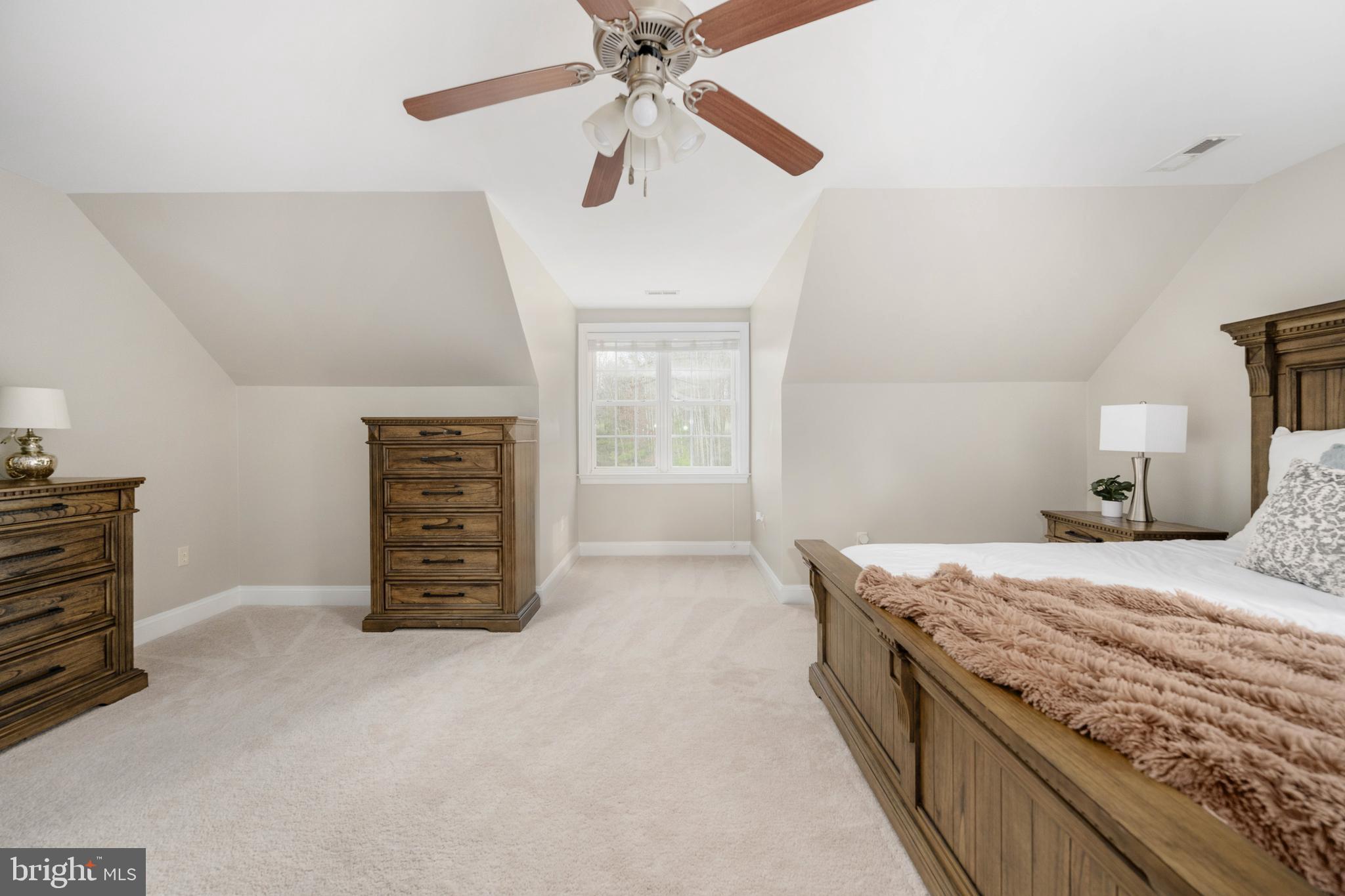 ESTATES AT ROBERTS POND - Residential