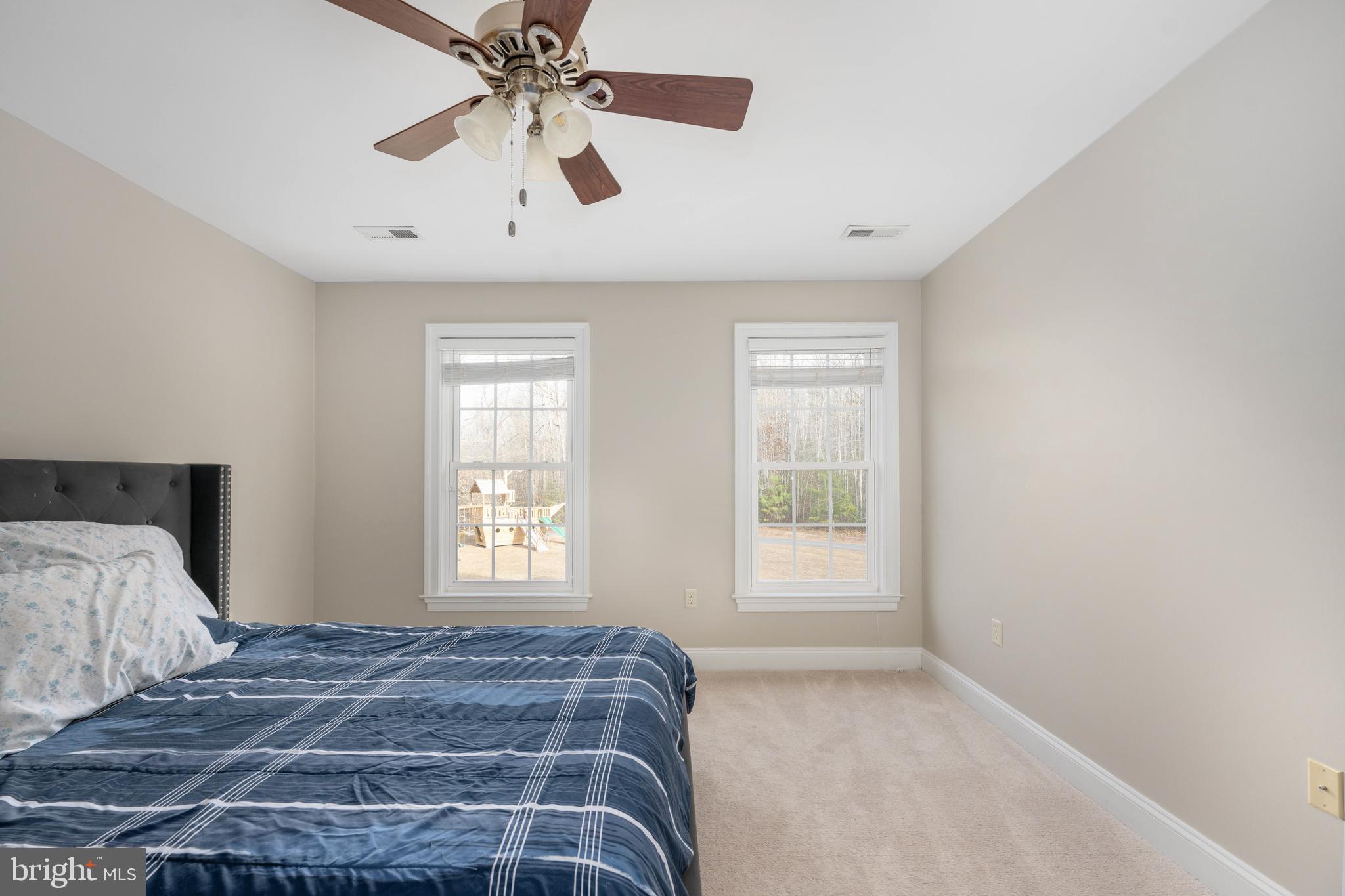 ESTATES AT ROBERTS POND - Residential