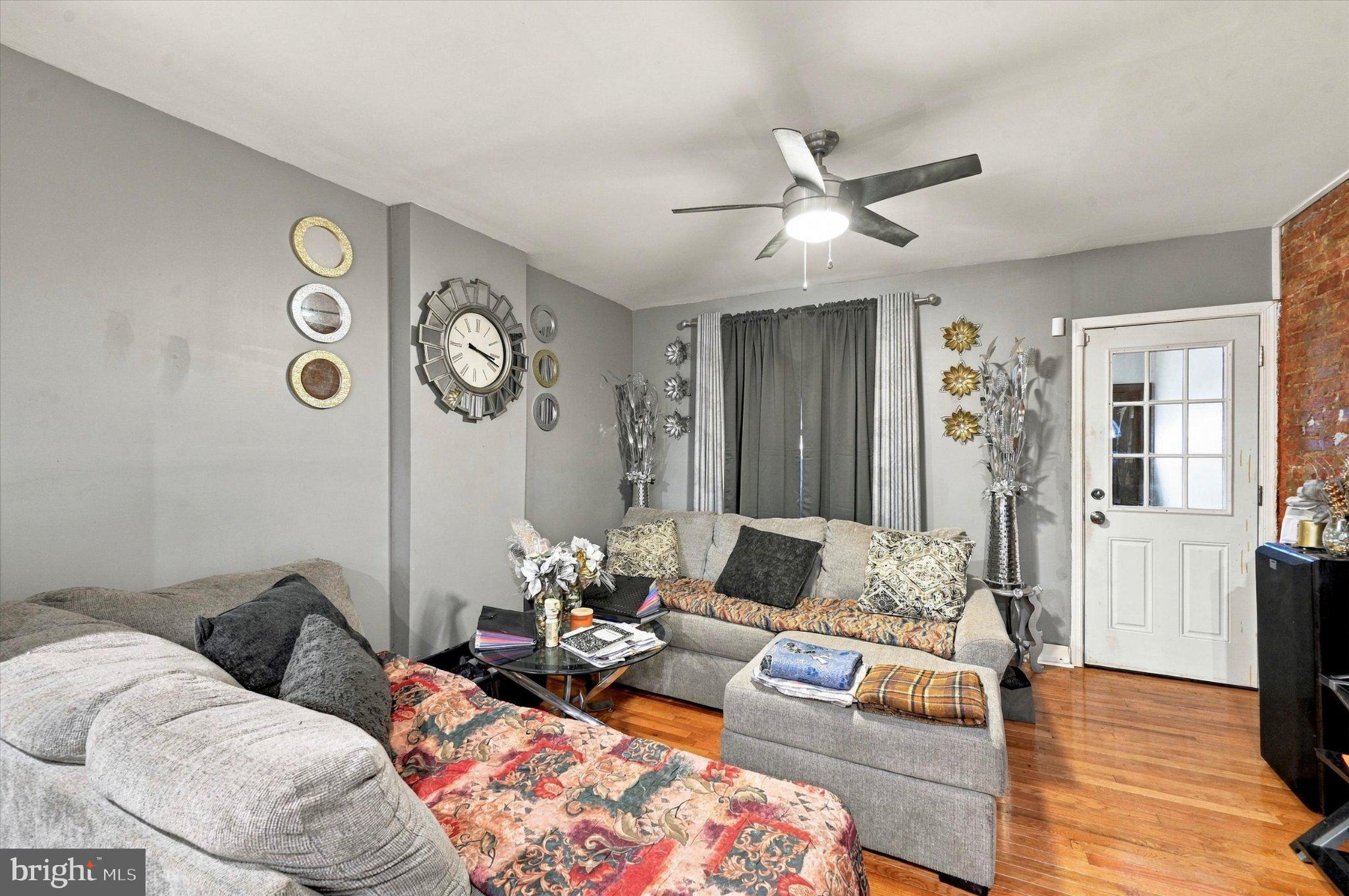 215 E 13TH