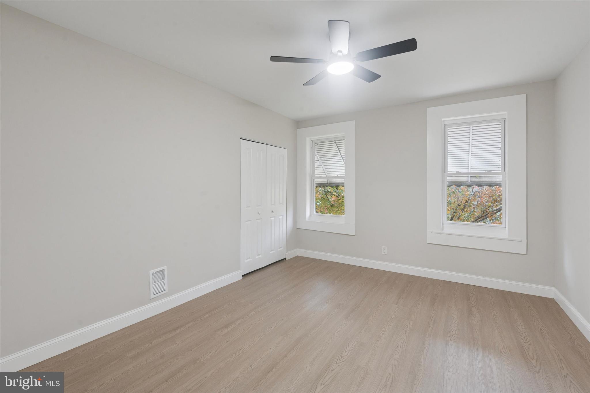 STRAWBERRY MANSION - Residential