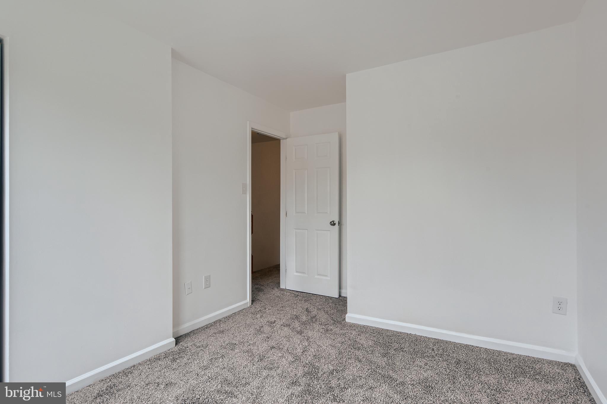 HIDDEN RIDGE - Residential