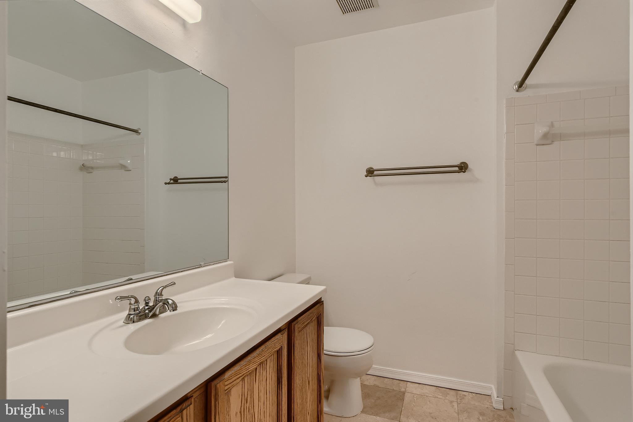 HIDDEN RIDGE - Residential