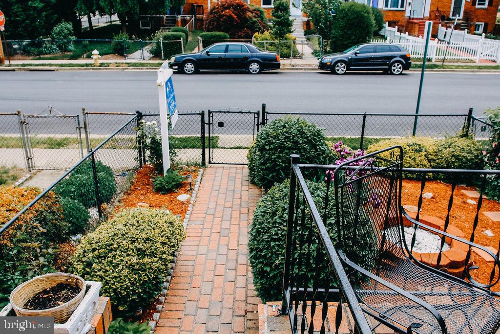 JEFFERSON HOMES - Residential