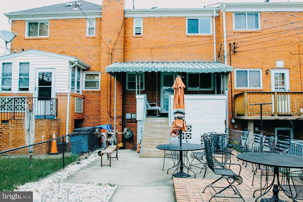 JEFFERSON HOMES - Residential