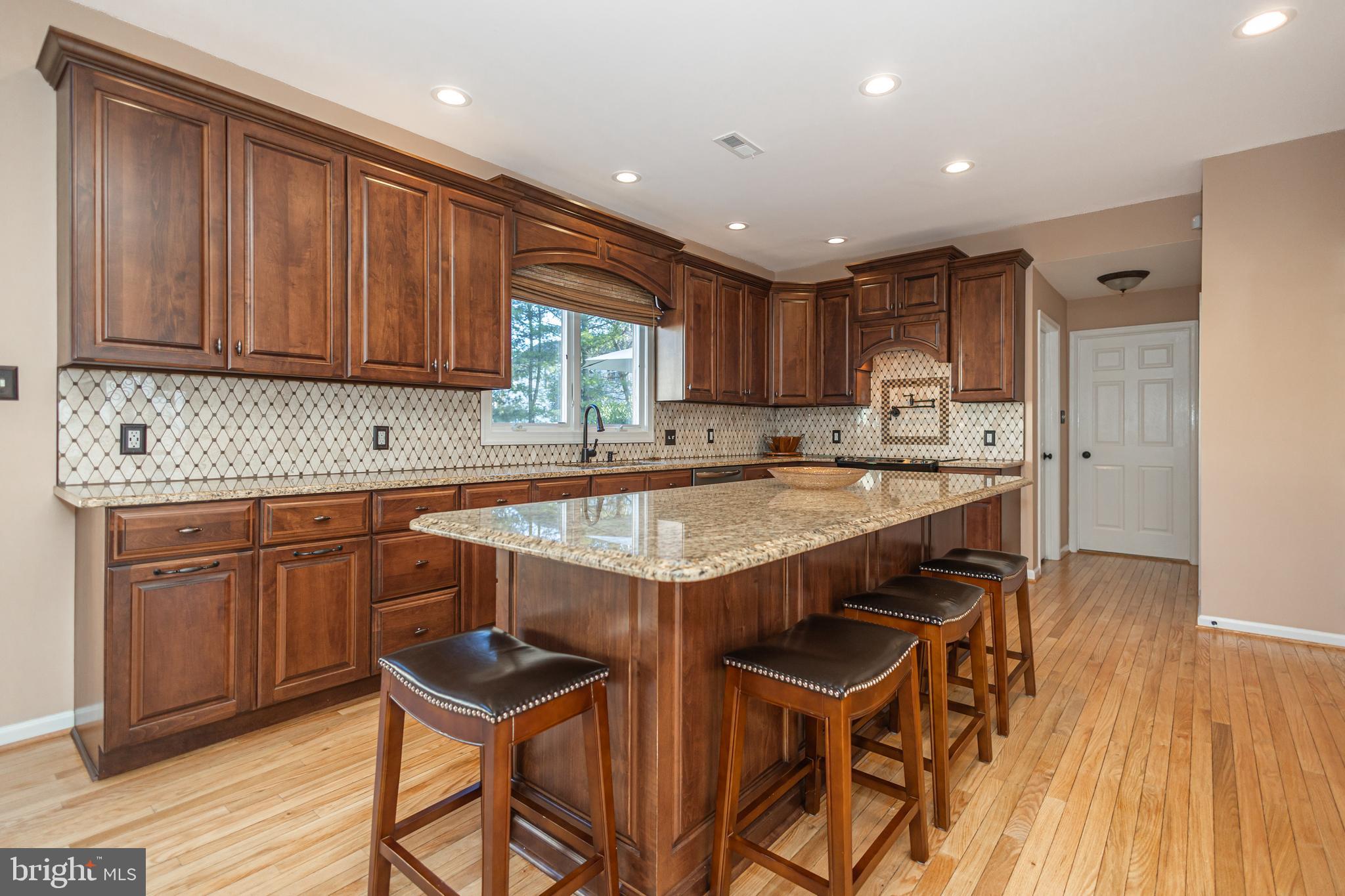 BRIDLE ESTATES - Residential