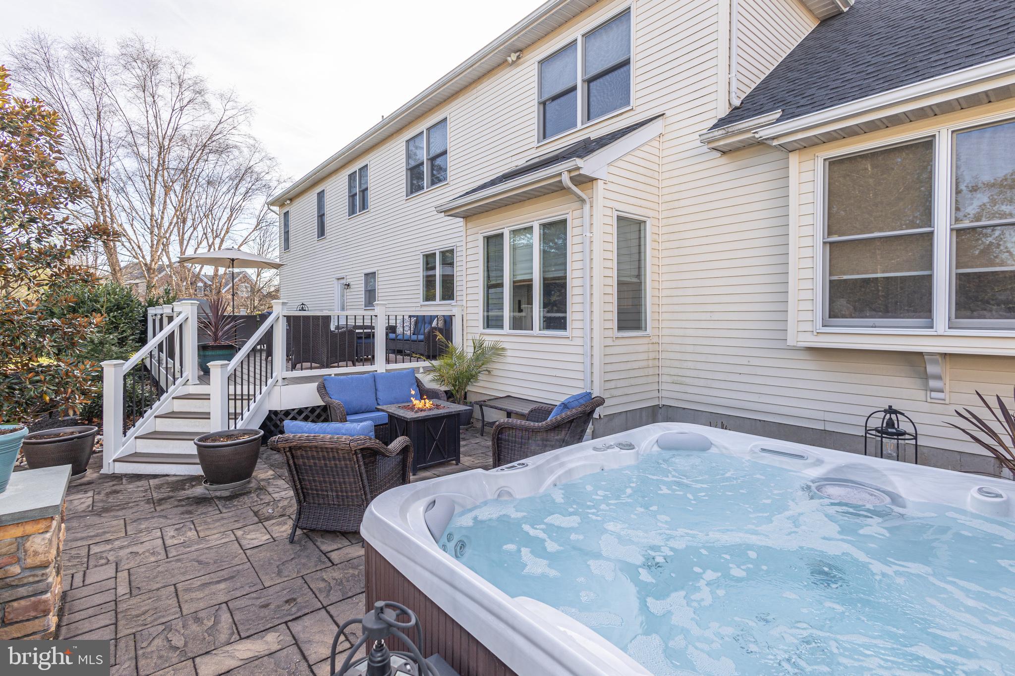 BRIDLE ESTATES - Residential