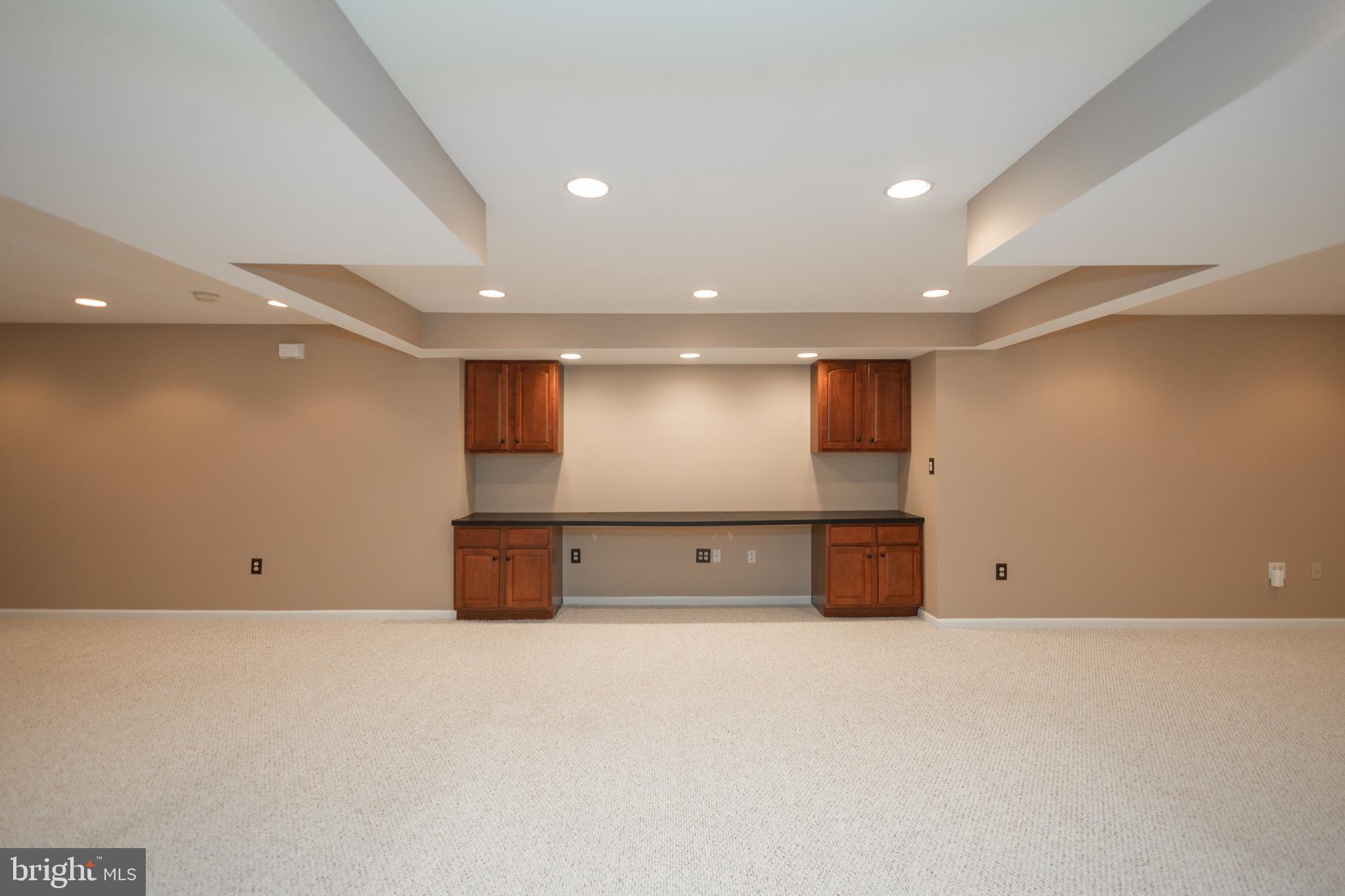 BRIDLE ESTATES - Residential