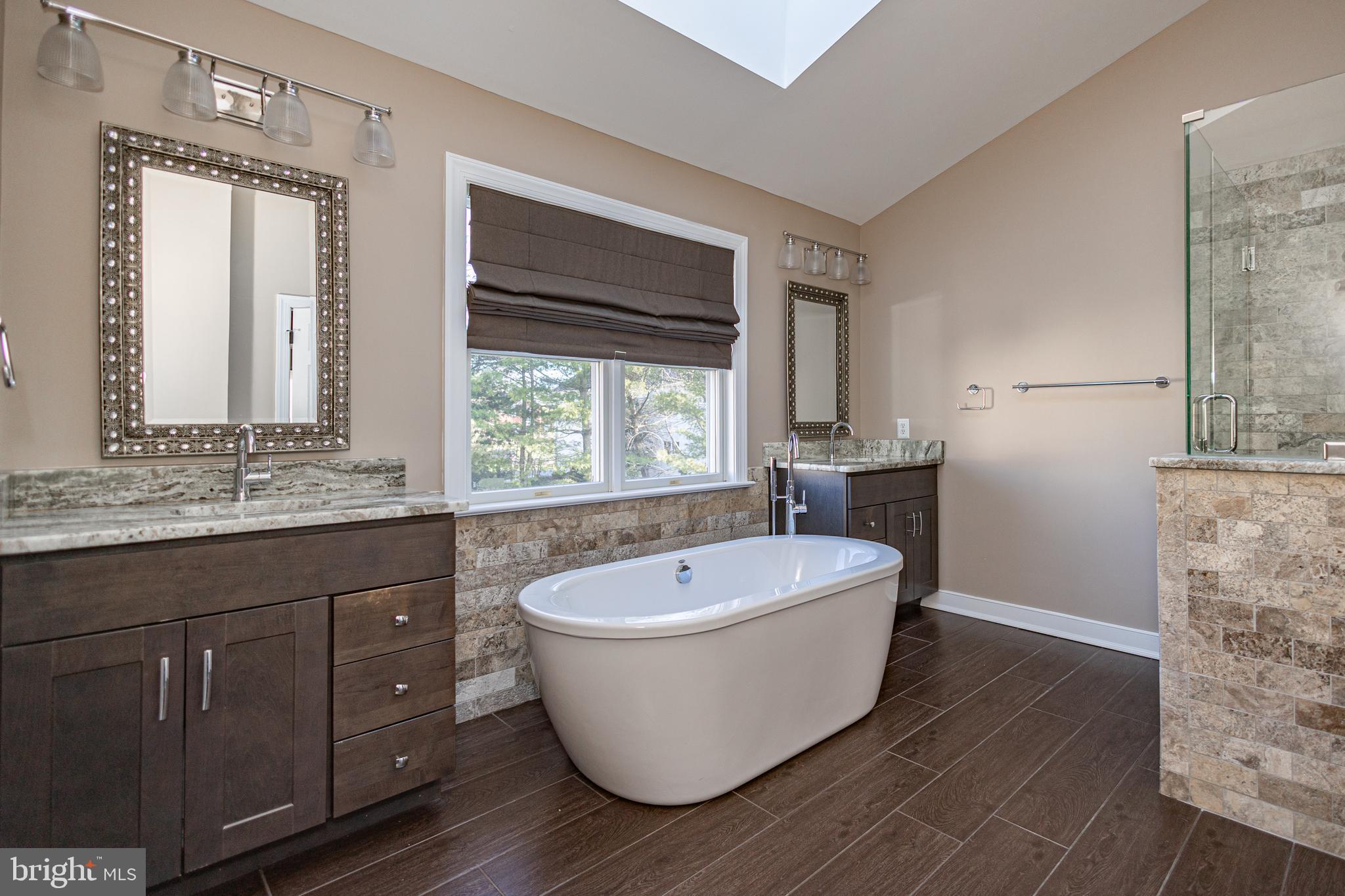 BRIDLE ESTATES - Residential