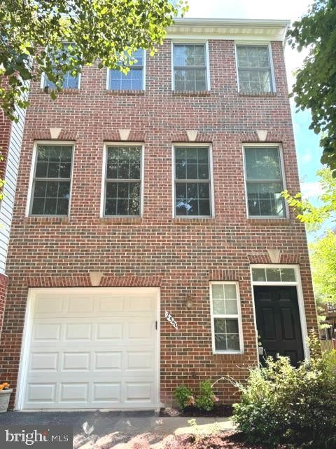 2550 JAMES MADISON CIRCLE