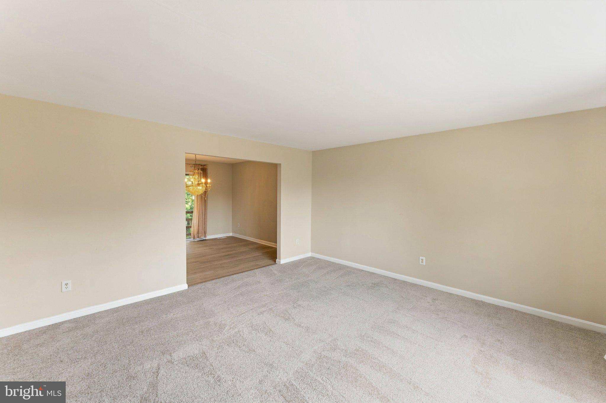10501 CEDARWOOD LANE