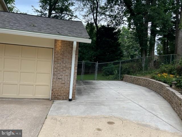 BONNIE BRAE - Residential