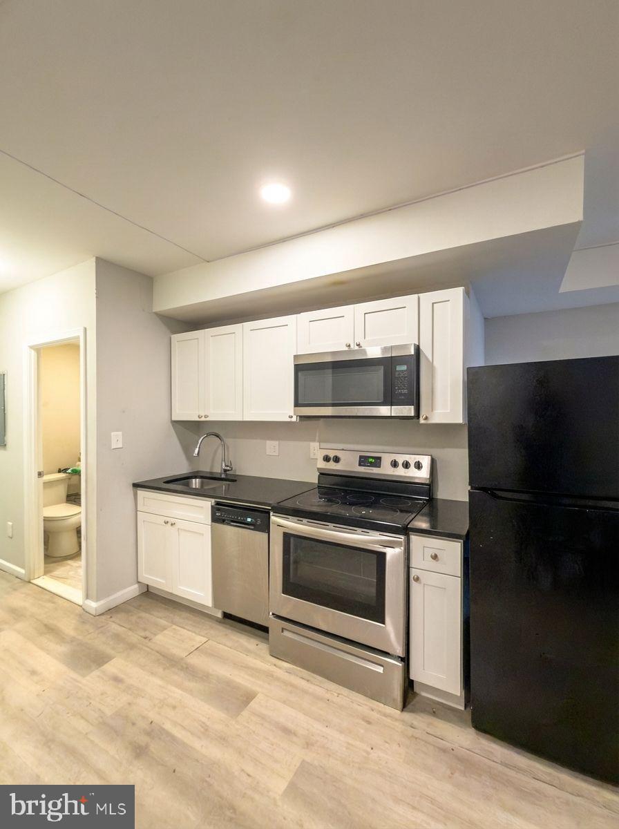 1724 N BOUVIER STREET B