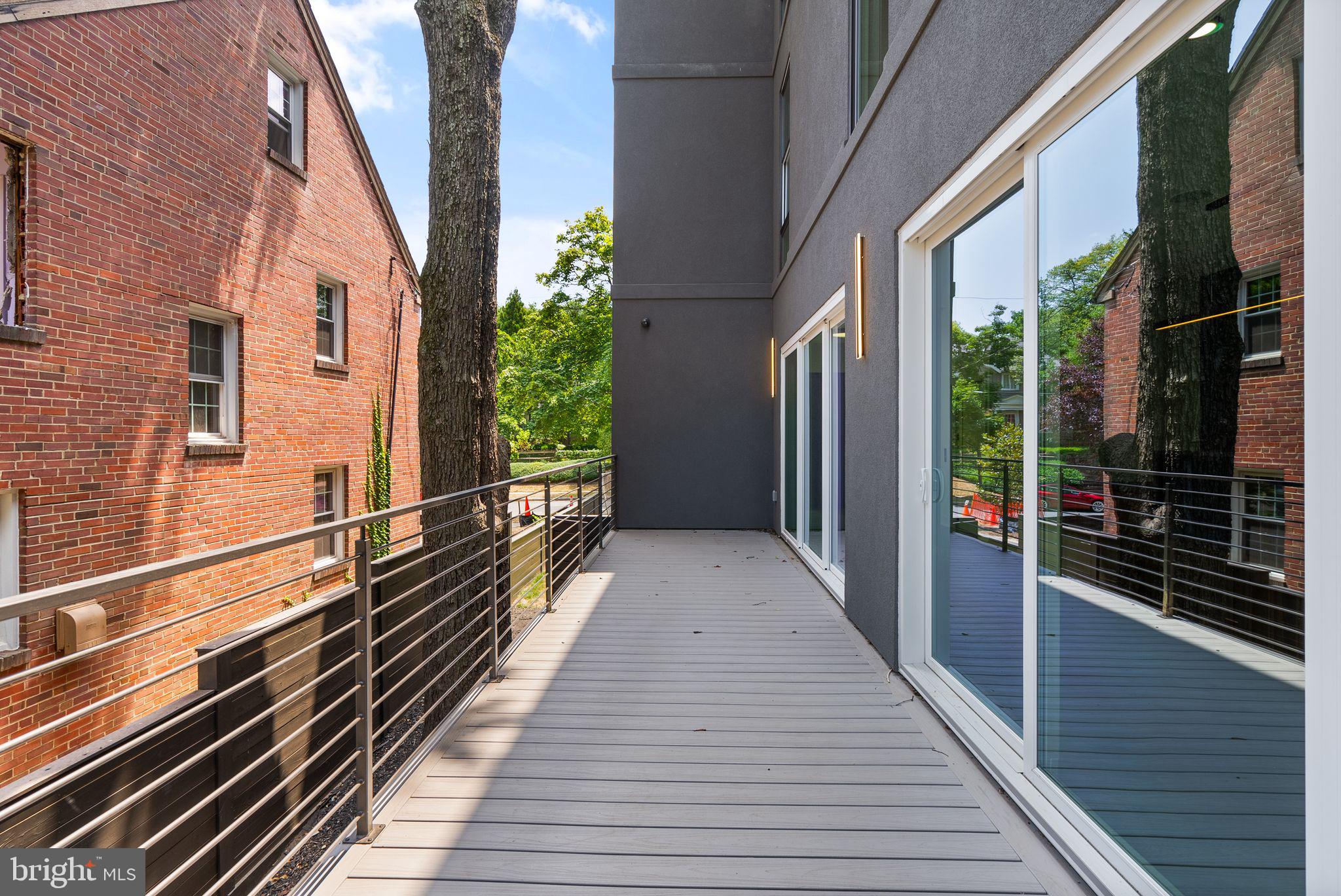 CHEVY CHASE - Residential