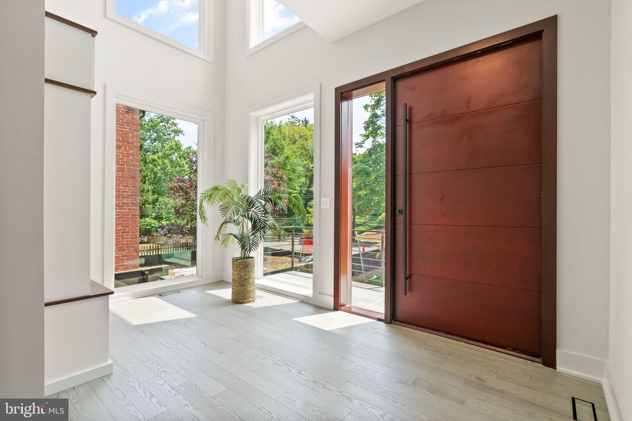 CHEVY CHASE - Residential