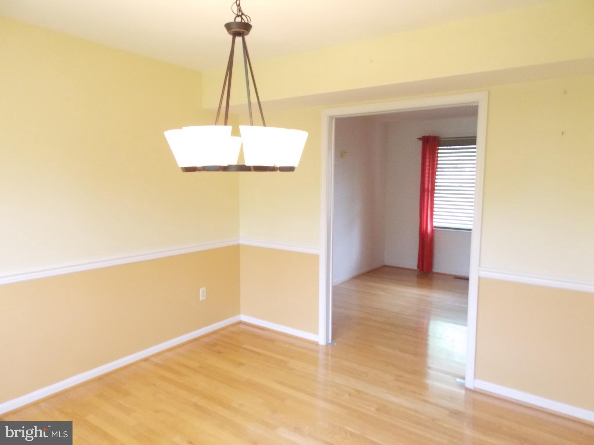 CARROLLYN MANOR - Residential