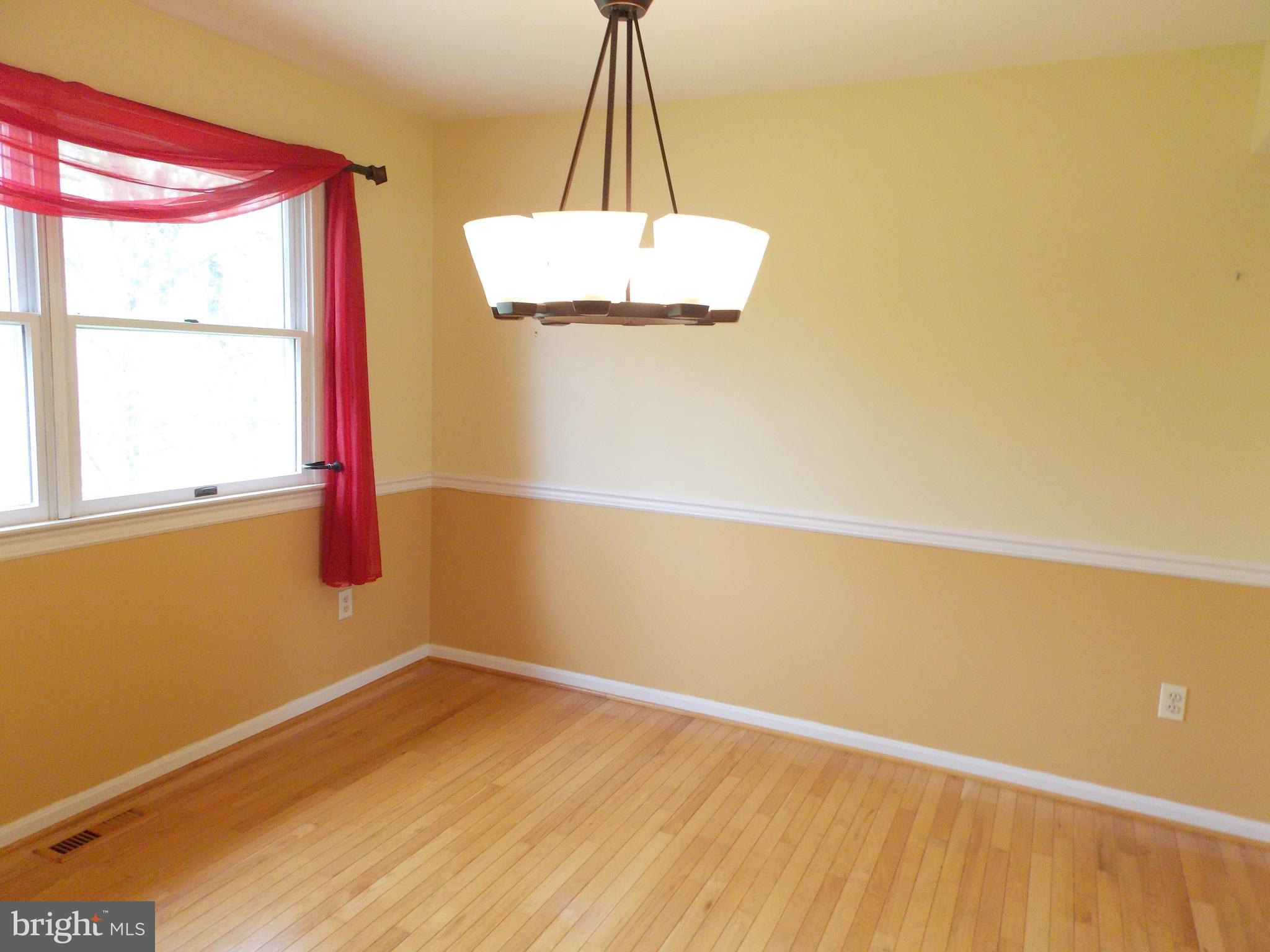 CARROLLYN MANOR - Residential