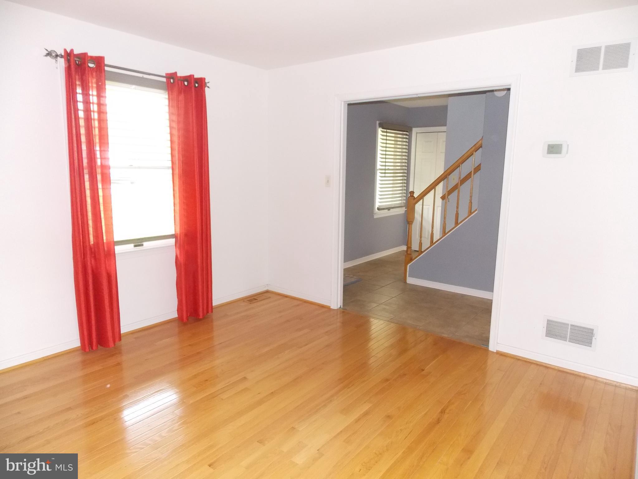 CARROLLYN MANOR - Residential