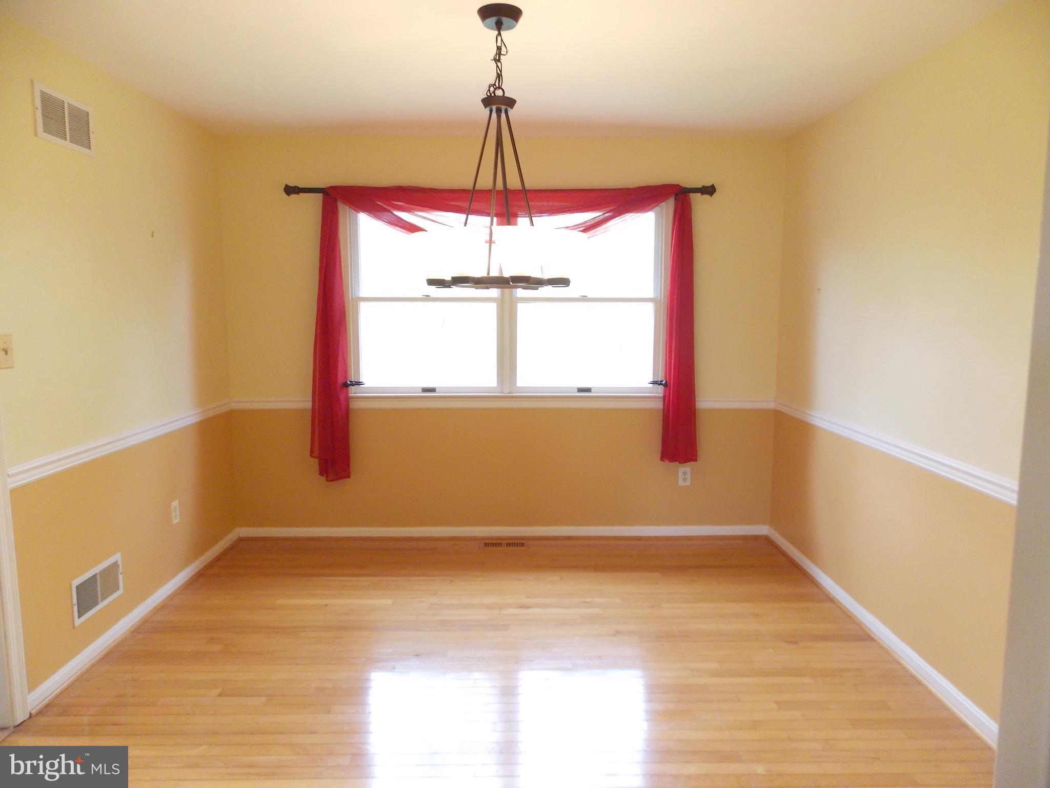 CARROLLYN MANOR - Residential