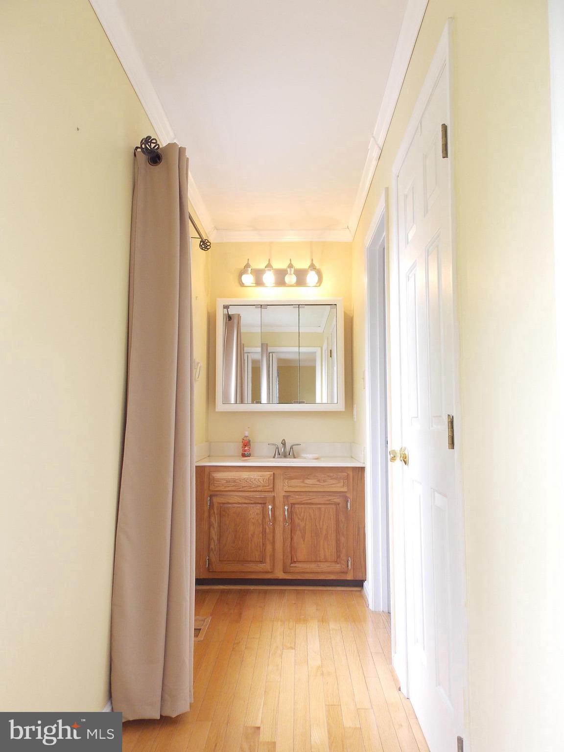 CARROLLYN MANOR - Residential