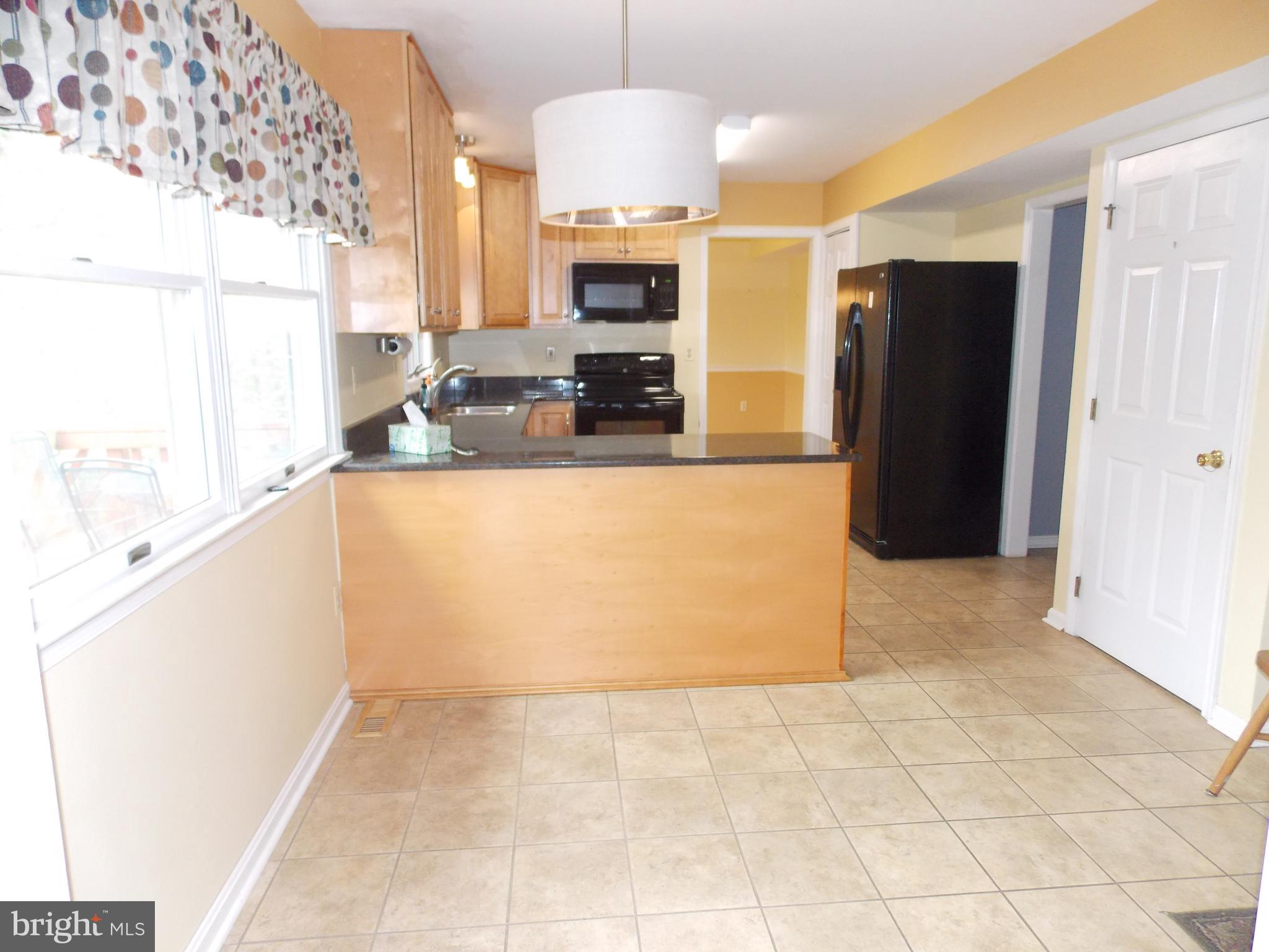 CARROLLYN MANOR - Residential