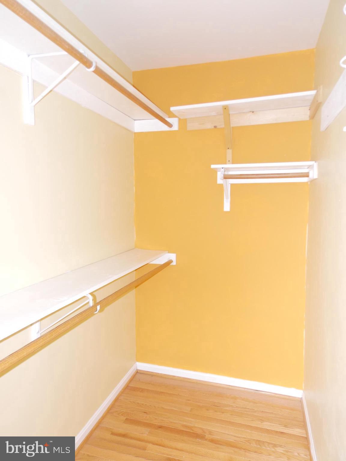 CARROLLYN MANOR - Residential