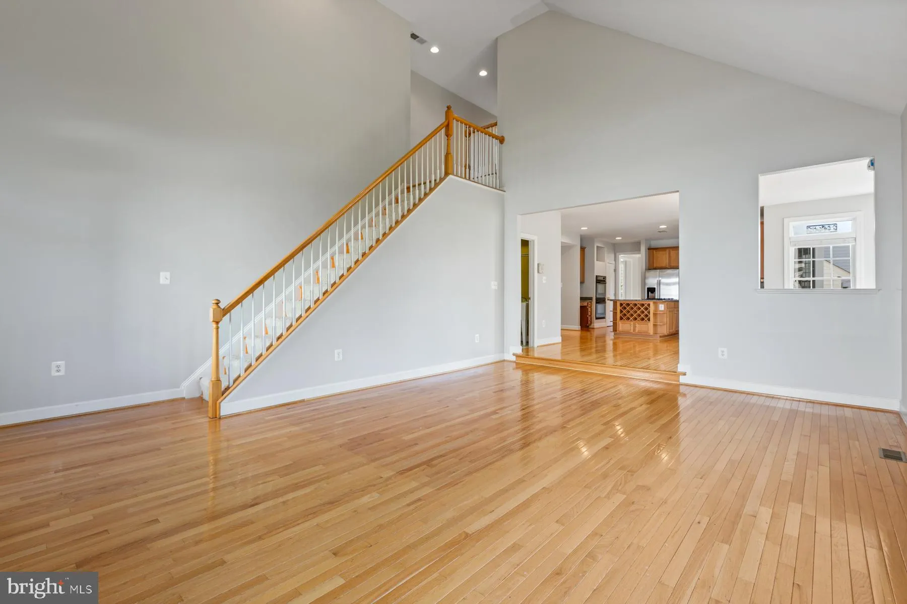 Gainesville, Virginia 20155, United States, 4 Bedrooms Bedrooms, ,3 BathroomsBathrooms,Residential,Coming Soon,256475