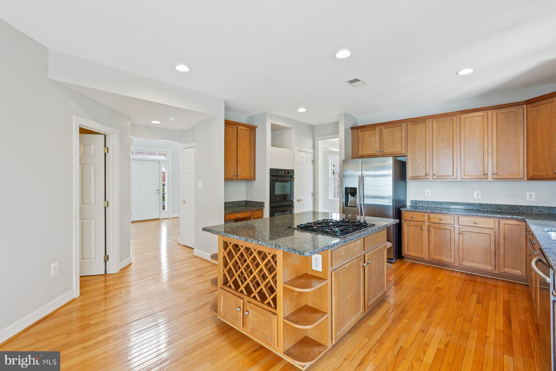 GLENKIRK ESTATES - Residential Lease