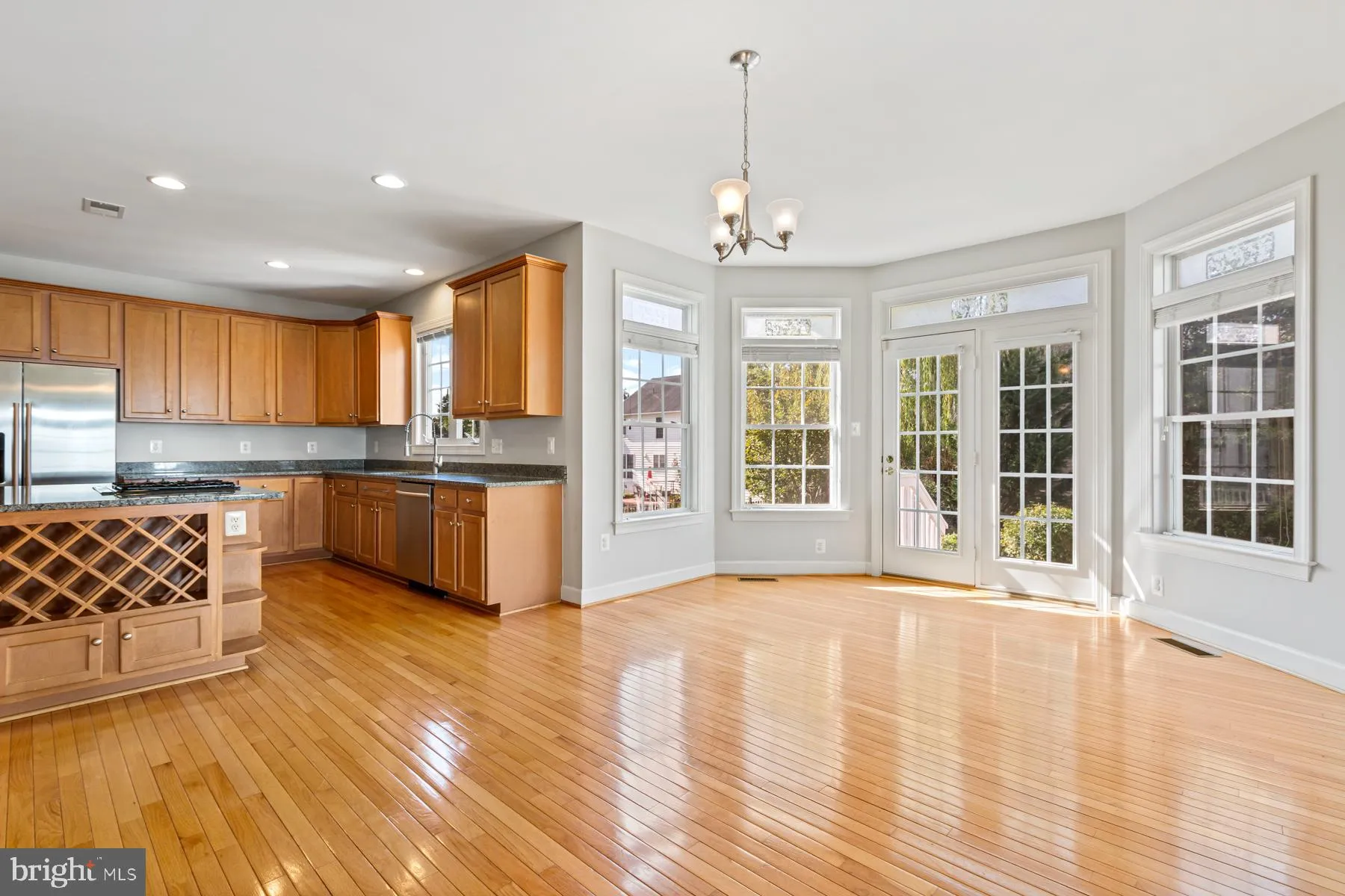 Gainesville, Virginia 20155, United States, 4 Bedrooms Bedrooms, ,3 BathroomsBathrooms,Residential,Coming Soon,256475