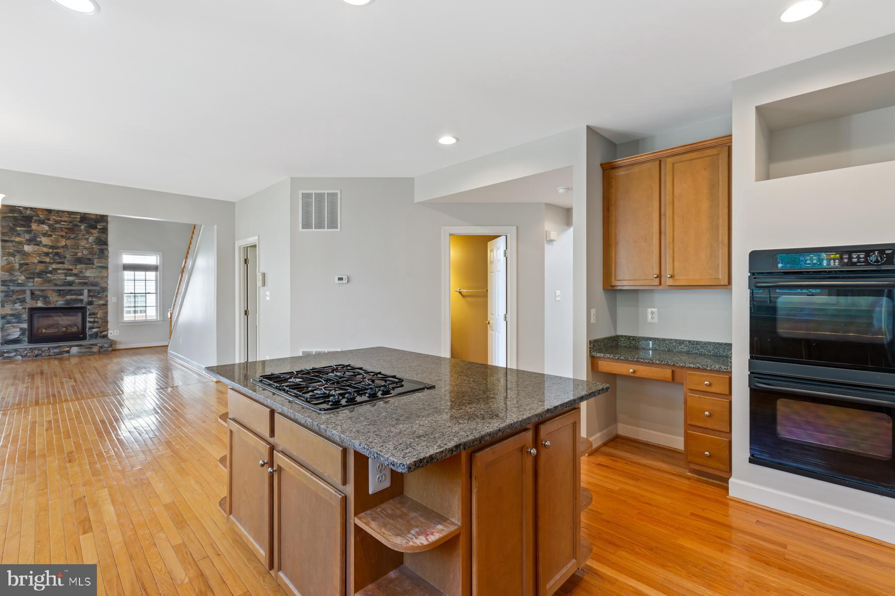 GLENKIRK ESTATES - Residential Lease