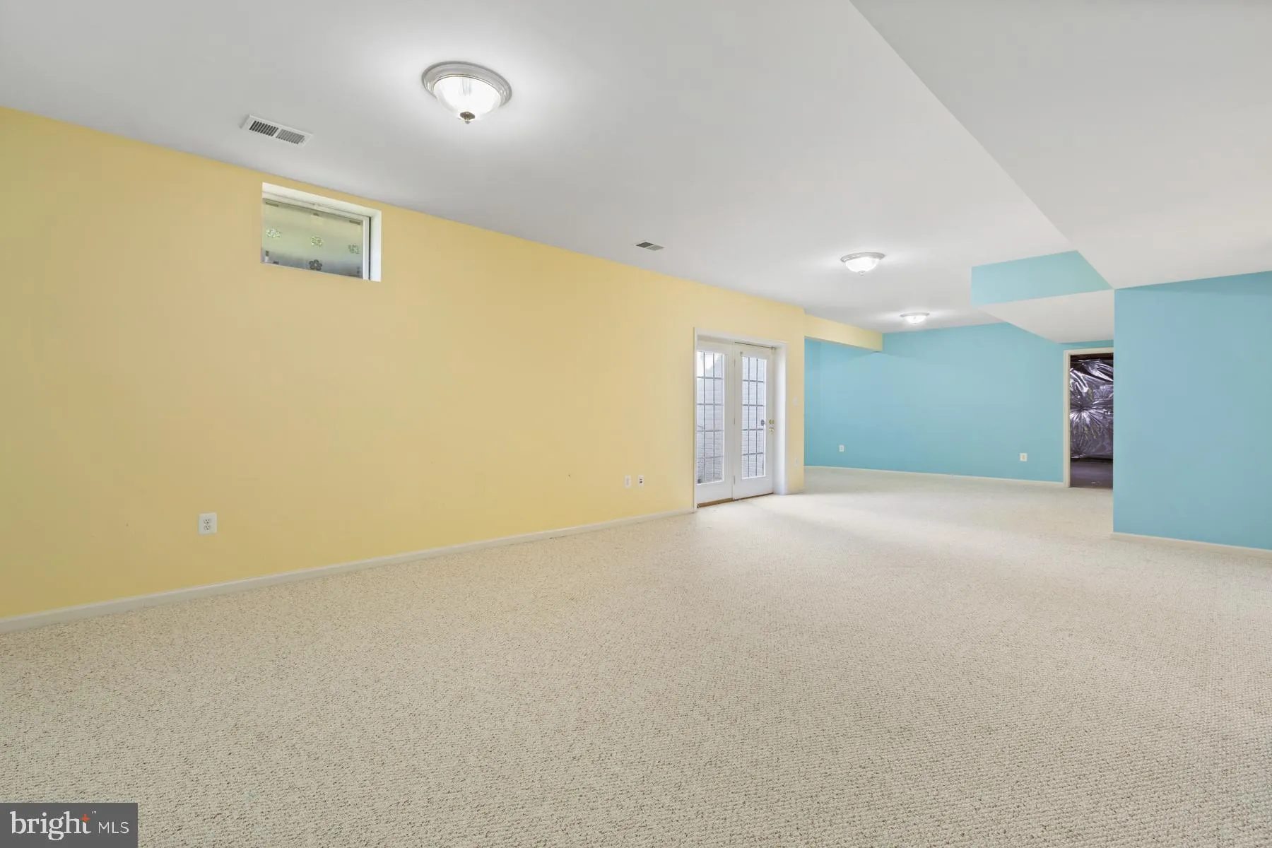 Gainesville, Virginia 20155, United States, 4 Bedrooms Bedrooms, ,3 BathroomsBathrooms,Residential,Coming Soon,256475