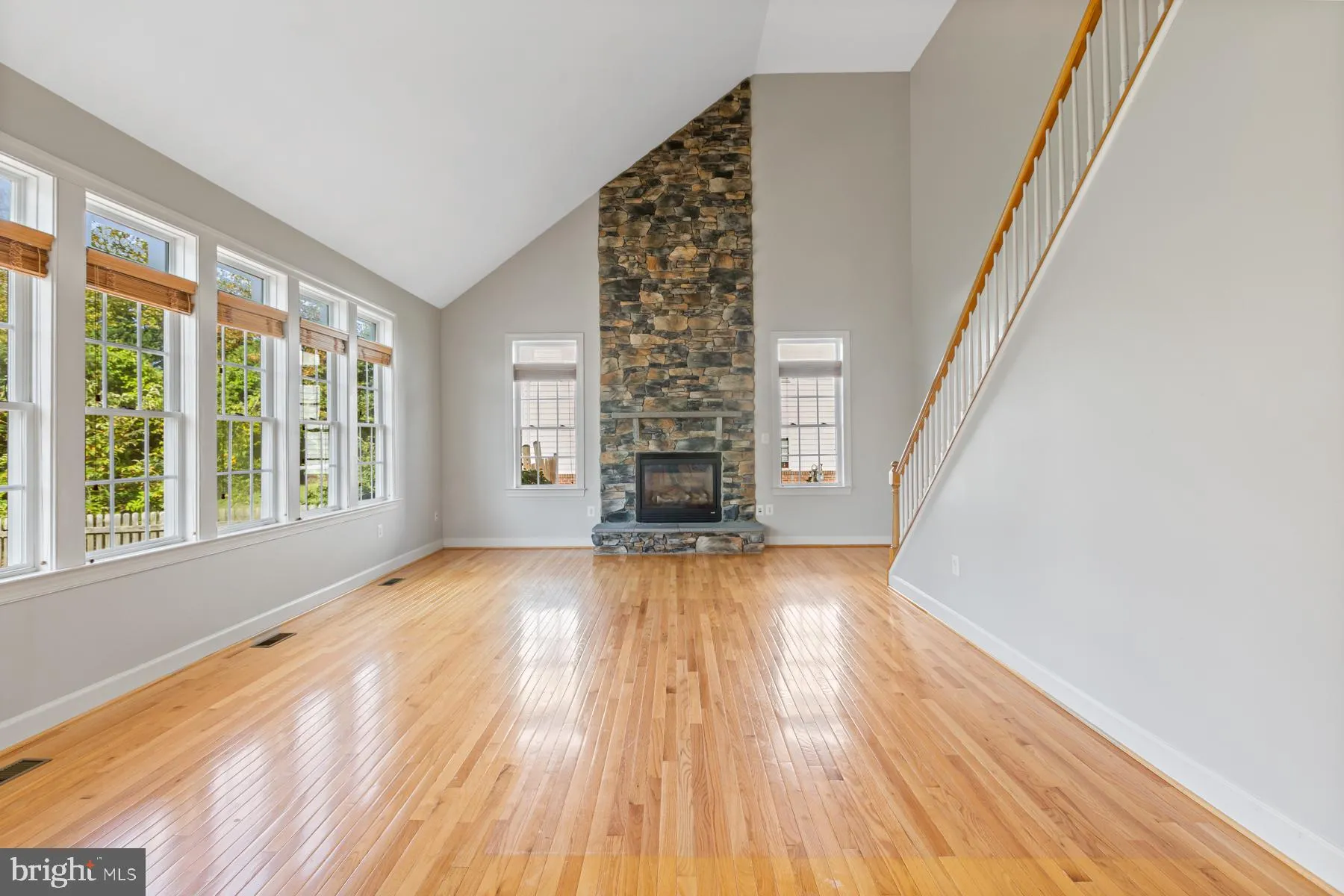 Gainesville, Virginia 20155, United States, 4 Bedrooms Bedrooms, ,3 BathroomsBathrooms,Residential,Coming Soon,256475