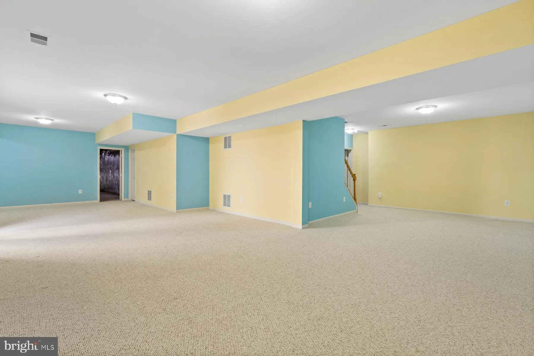 Gainesville, Virginia 20155, United States, 4 Bedrooms Bedrooms, ,3 BathroomsBathrooms,Residential,Coming Soon,256475