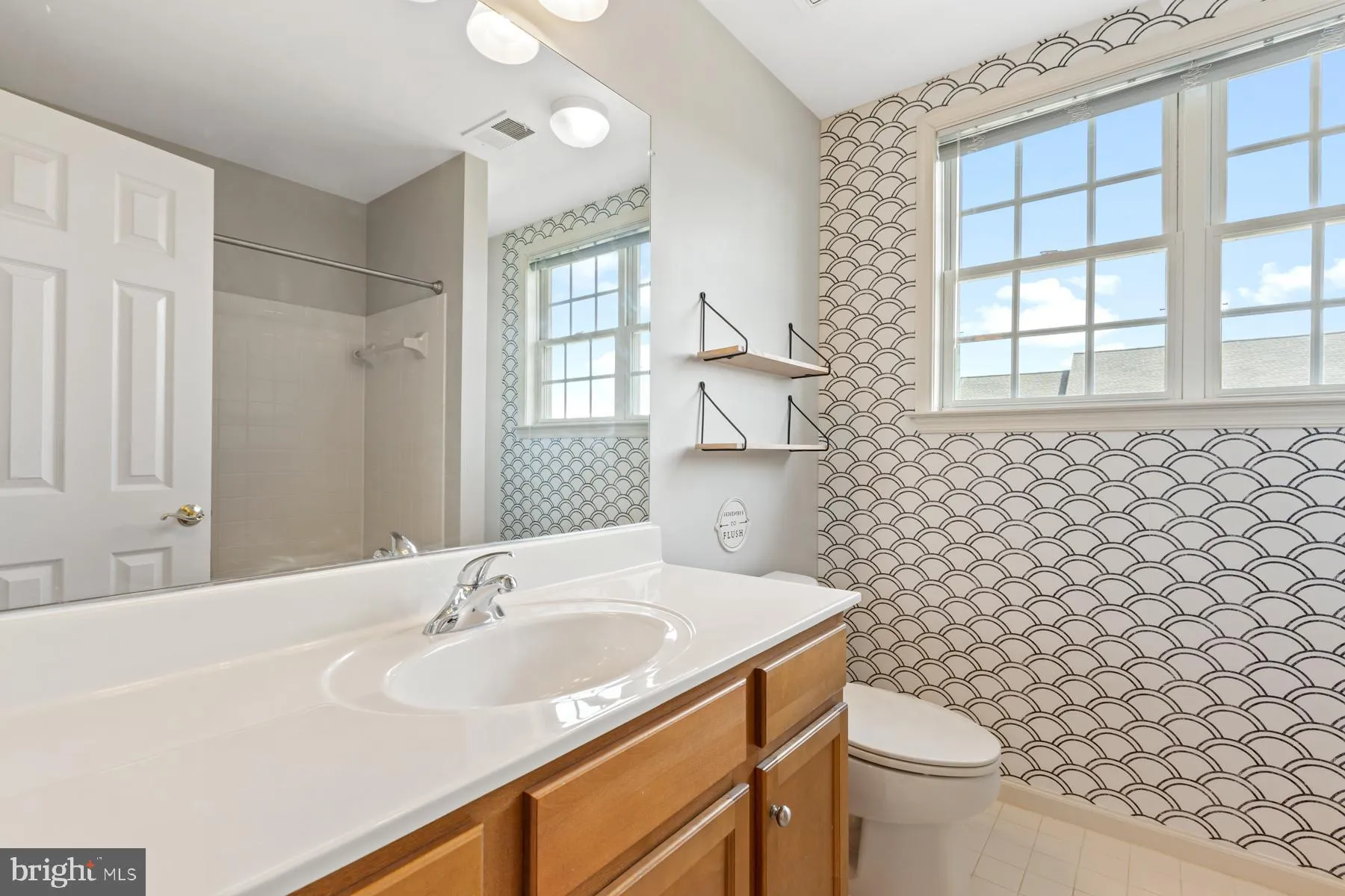 Gainesville, Virginia 20155, United States, 4 Bedrooms Bedrooms, ,3 BathroomsBathrooms,Residential,Coming Soon,256475