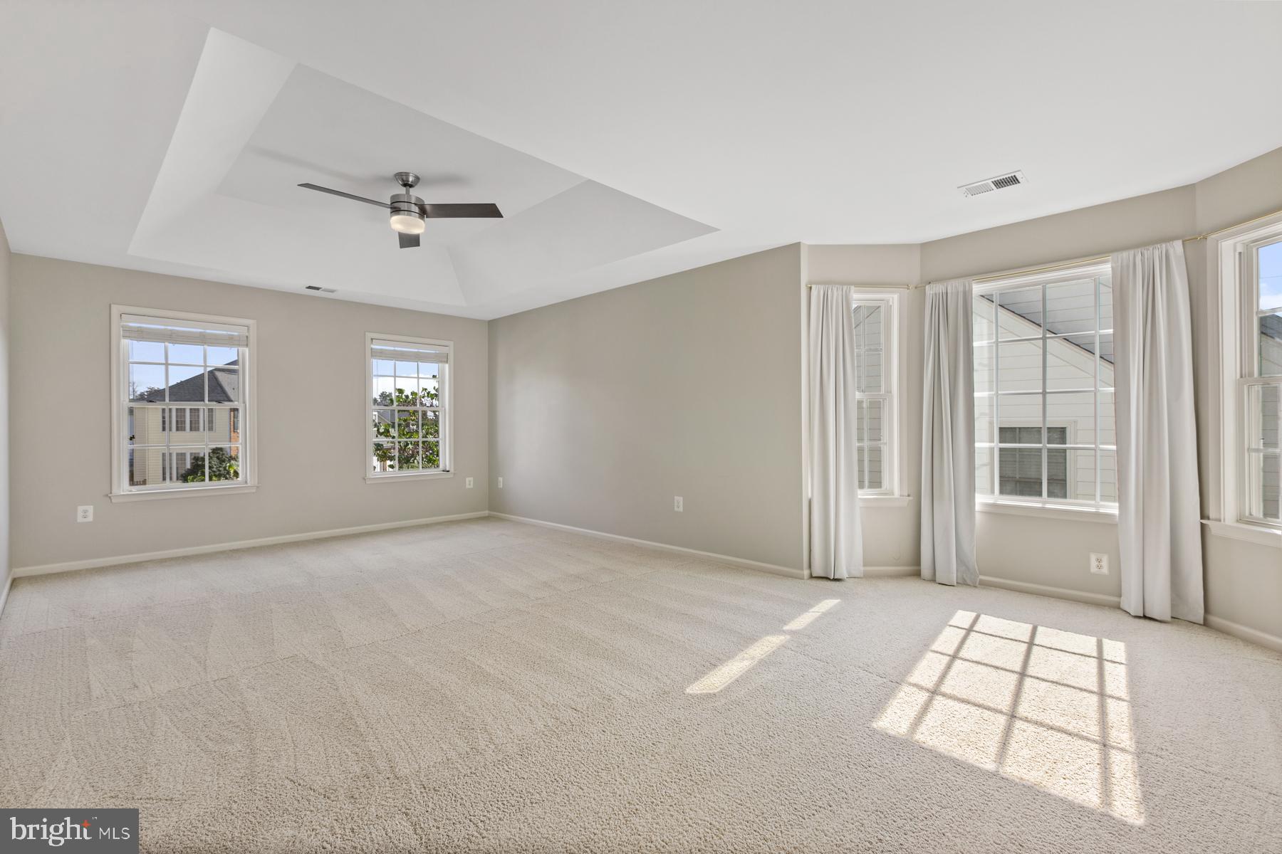 GLENKIRK ESTATES - Residential Lease