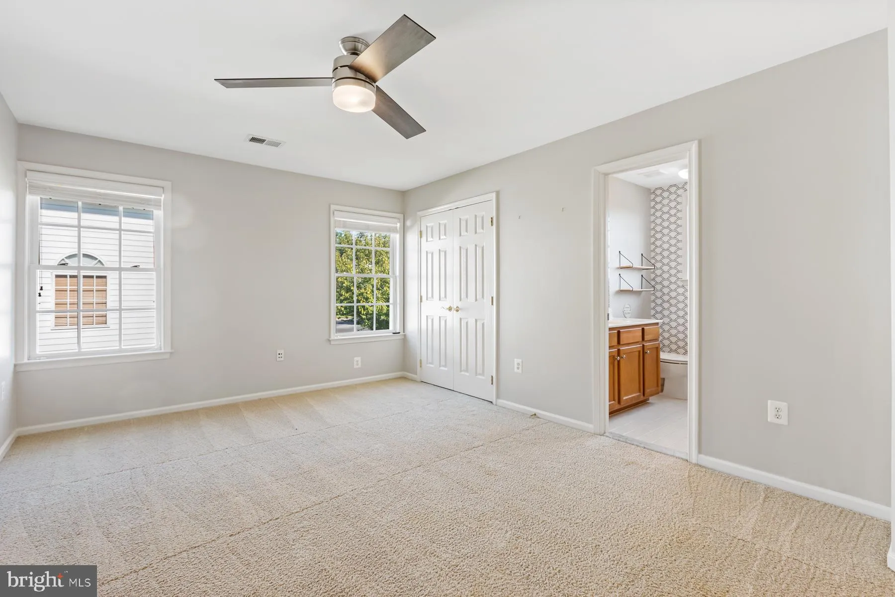 Gainesville, Virginia 20155, United States, 4 Bedrooms Bedrooms, ,3 BathroomsBathrooms,Residential,Coming Soon,256475