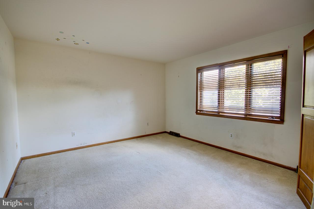 FAIRFIELD TERRACE - Residential