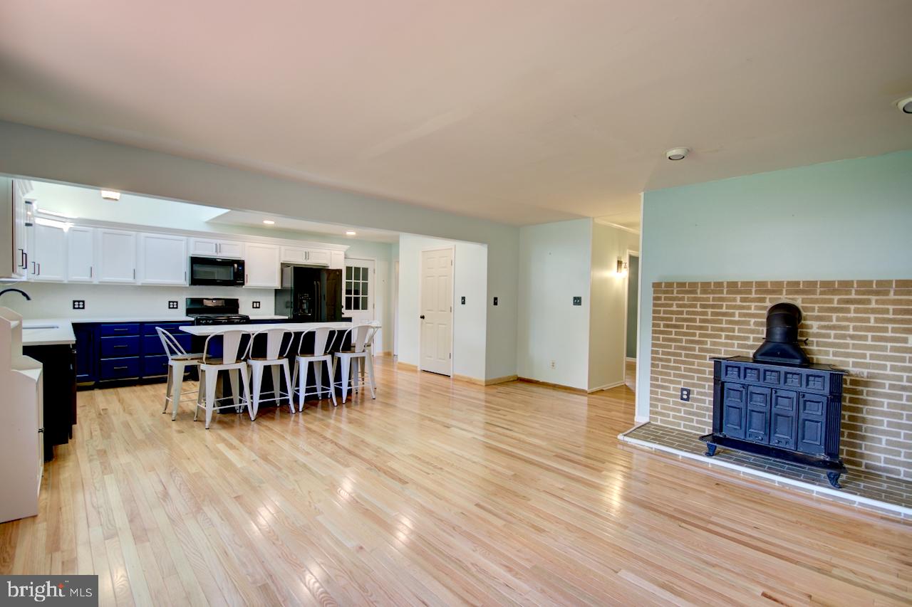 FAIRFIELD TERRACE - Residential