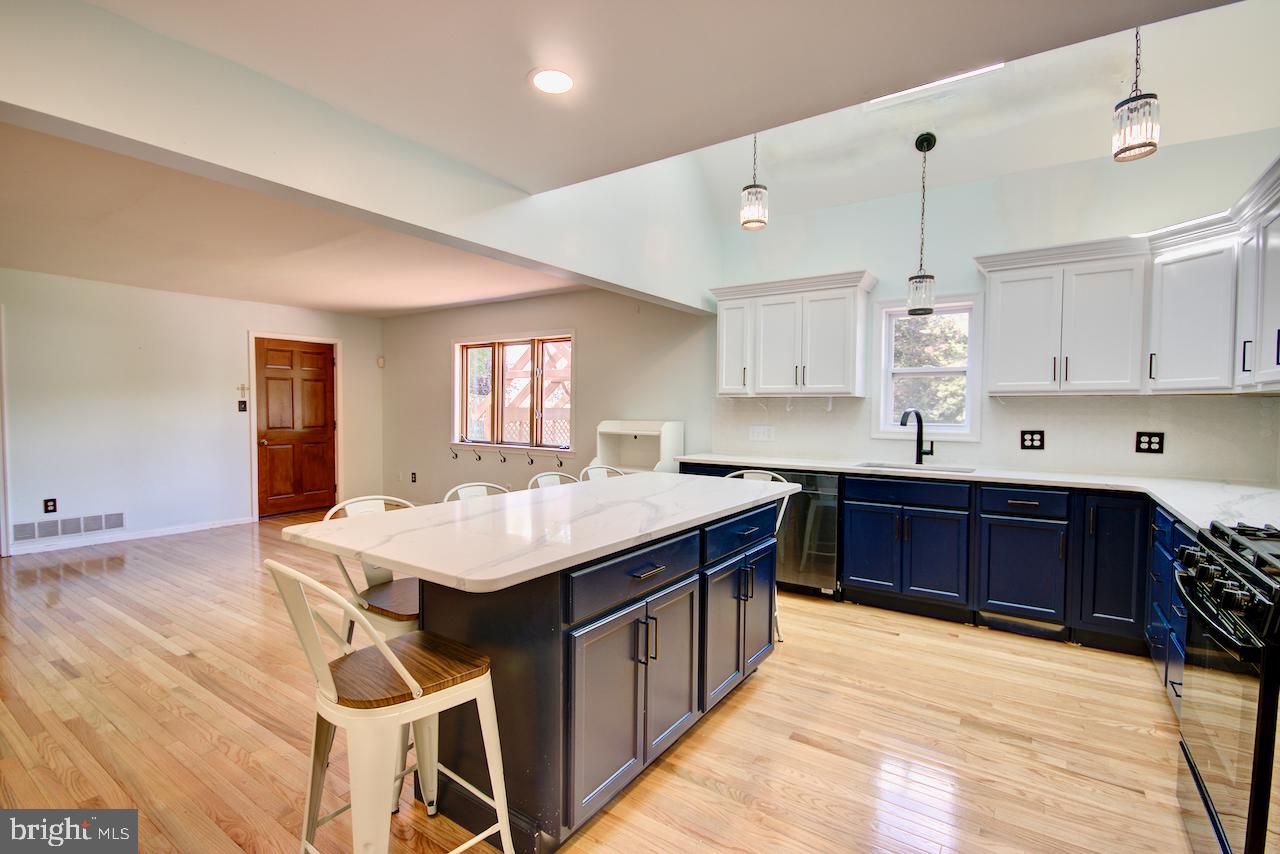 FAIRFIELD TERRACE - Residential