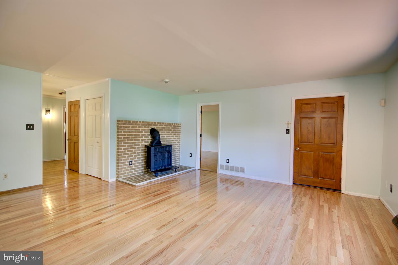 FAIRFIELD TERRACE - Residential