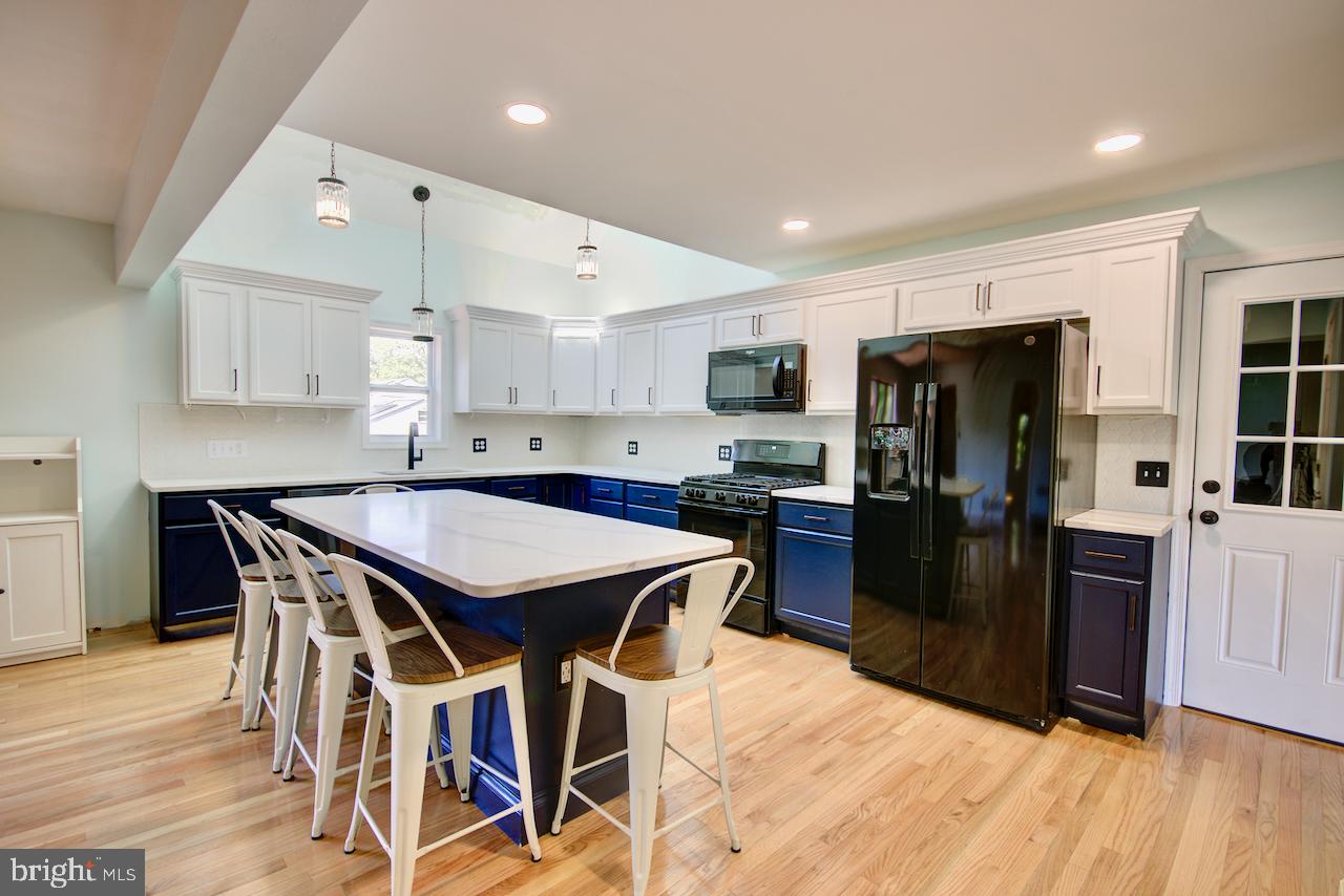 FAIRFIELD TERRACE - Residential