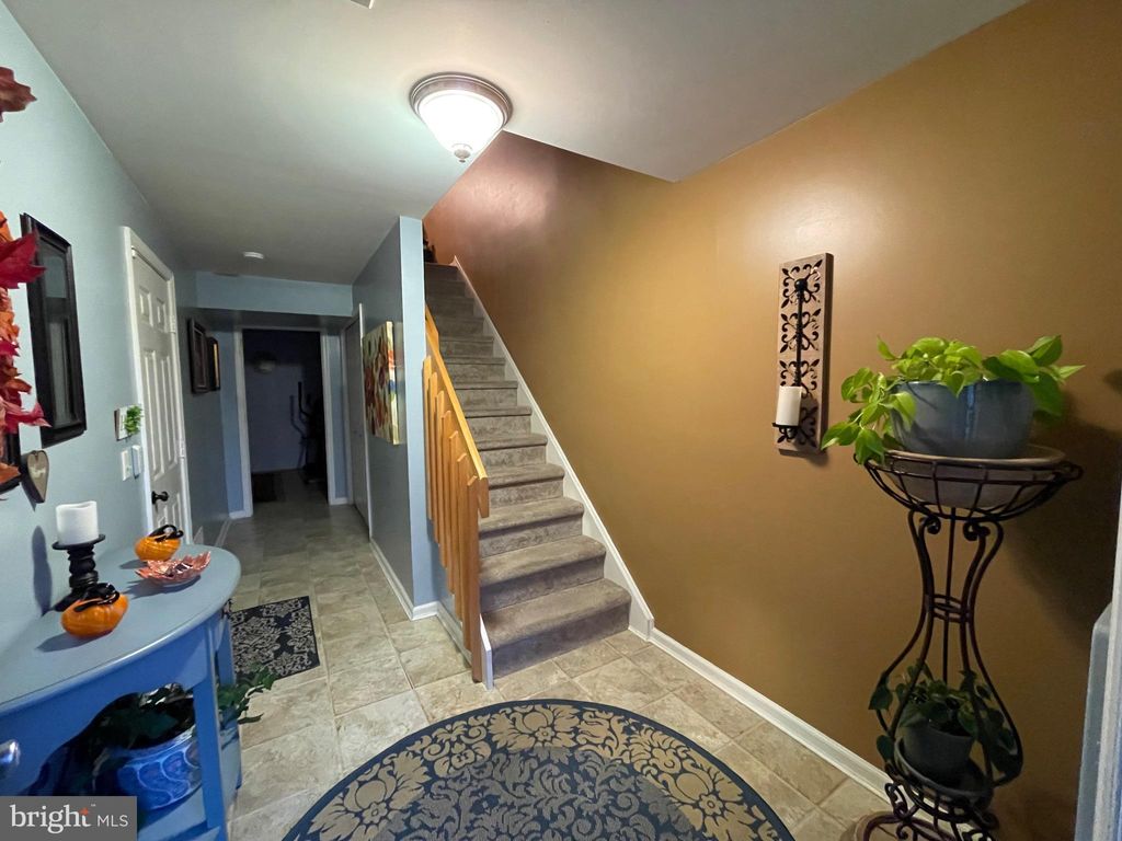 Photo of 318 Oakridge Drive, Mountville, PA 17554 (MLS # PALA2042798)