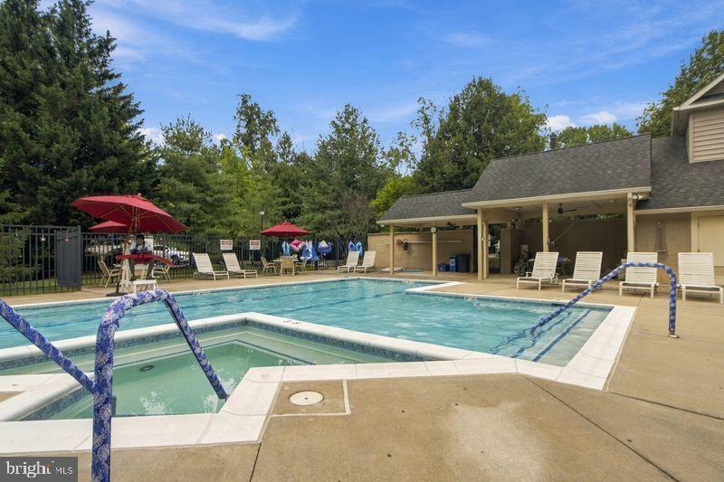 144 GLYNDON TRACE DRIVE 144 B     BUILDING 2