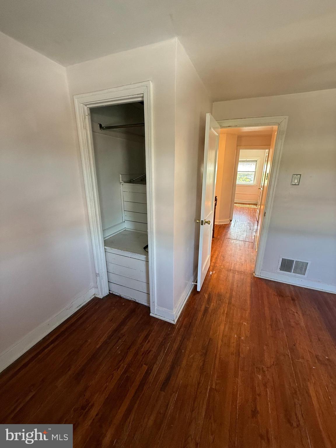 HARRISBURG CITY - Residential Lease