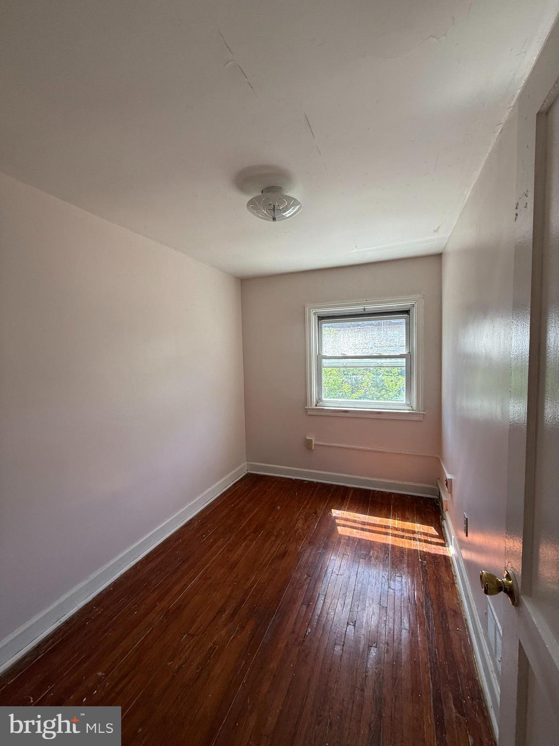 HARRISBURG CITY - Residential Lease